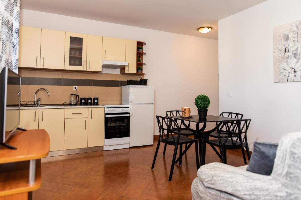 Apartments Sutalo 2 تْسافتات المظهر الخارجي الصورة