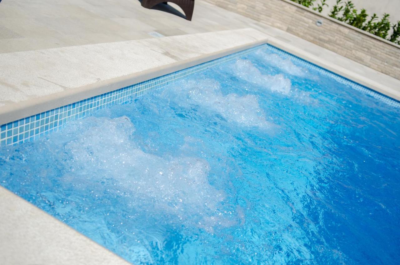 Apartments Sutalo 2 تْسافتات المظهر الخارجي الصورة